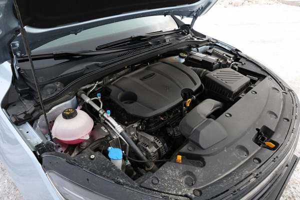 Битва седанов: Livan S6 Pro против Geely Emgrand и Lada Vesta Битва седанов: Livan S6 Pro против Geely Emgrand и Lada Vesta