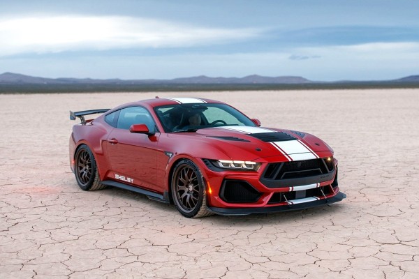 Новый Shelby Super Snake представлен к 60-летнему юбилею Ford Mustang Новый Shelby Super Snake представлен к 60-летнему юбилею Ford Mustang
