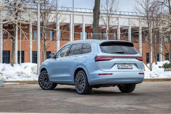 Тест-драйв Seres AITO M7: гаджет или смарт-кар? Тест-драйв Seres AITO M7: гаджет или смарт-кар?