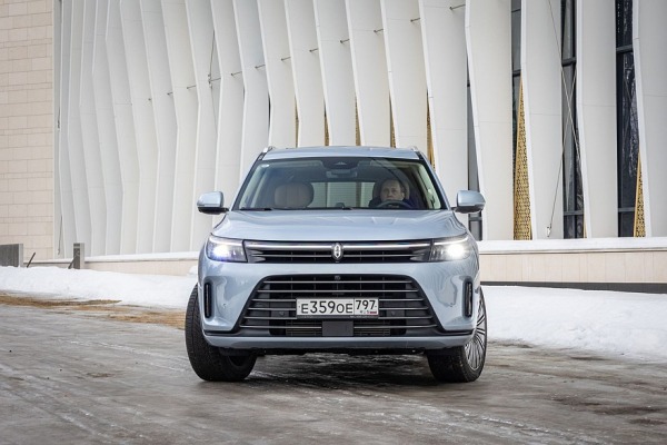 Тест-драйв Seres AITO M7: гаджет или смарт-кар? Тест-драйв Seres AITO M7: гаджет или смарт-кар?