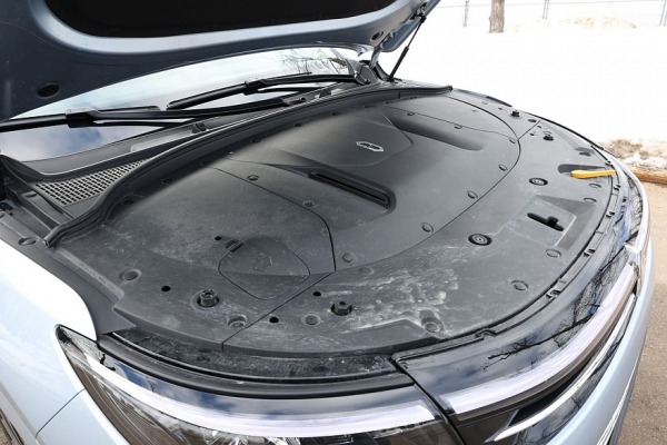 Тест-драйв Seres AITO M7: гаджет или смарт-кар? Тест-драйв Seres AITO M7: гаджет или смарт-кар?