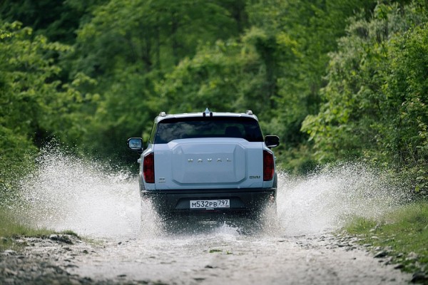 Тест-драйв Haval H3: музыка 4D и «рюкзак» вместо запаски