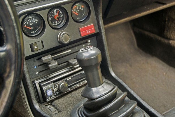 Вечно молодой: опыт владения Porsche 924 Вечно молодой: опыт владения Porsche 924