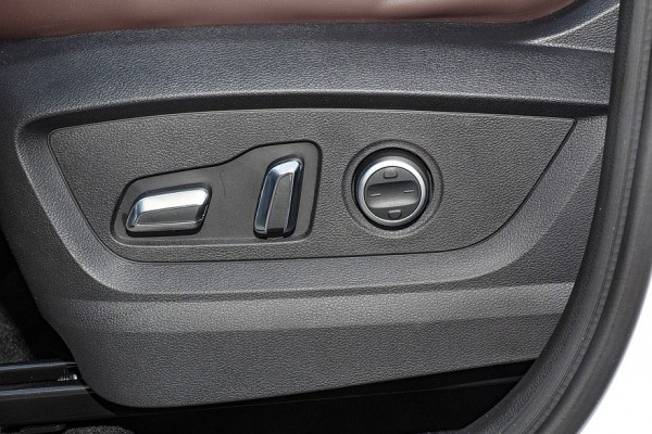 Прощай, вариатор: первый тест-драйв обновленного Chery Tiggo 7 Pro Max Прощай, вариатор: первый тест-драйв обновленного Chery Tiggo 7 Pro Max