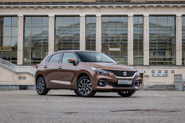 Японец с индийским акцентом: тест-драйв Suzuki Baleno Японец с индийским акцентом: тест-драйв Suzuki Baleno