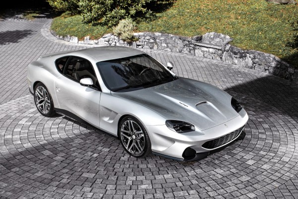 Классический Ferrari 550 переиздан в виде рестомода Veloce12 от Touring Superleggera Классический Ferrari 550 переиздан в виде рестомода Veloce12 от Touring Superleggera