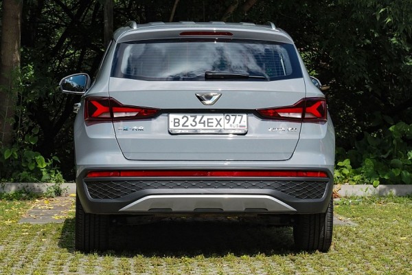 Немецкий генотип: тест-драйв Jetta VS5 Немецкий генотип: тест-драйв Jetta VS5