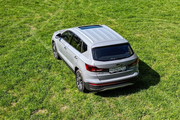 Немецкий генотип: тест-драйв Jetta VS5 Немецкий генотип: тест-драйв Jetta VS5