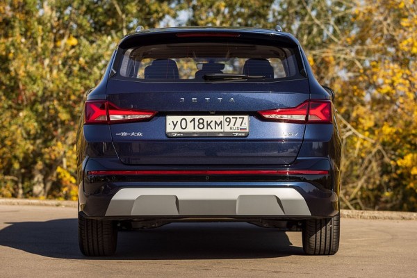 Тест-драйв Jetta VS7: не хуже, чем Karoq и Tiguan? Тест-драйв Jetta VS7: не хуже, чем Karoq и Tiguan?