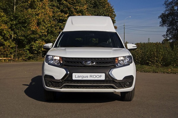 Быстрее, чем АВТОВАЗ: тест-драйв нового Lada Largus Roof от Промтех Быстрее, чем АВТОВАЗ: тест-драйв нового Lada Largus Roof от Промтех