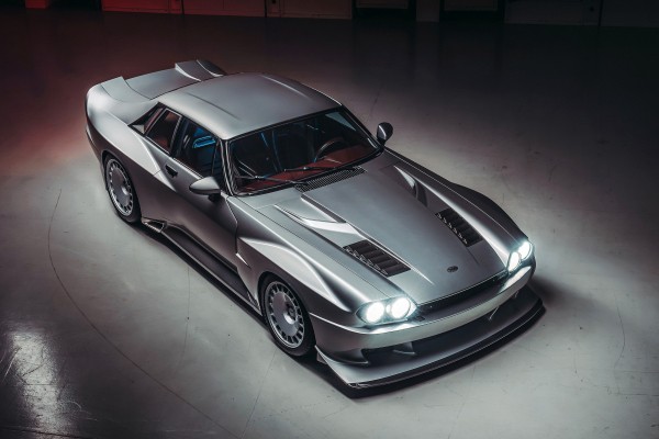 Рестомод TWR Supercat на базе Jaguar XJS: раскрыты салон и технические подробности Рестомод TWR Supercat на базе Jaguar XJS: раскрыты салон и технические подробности